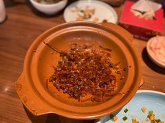 -有红鸡毛店·川菜(建设路店)