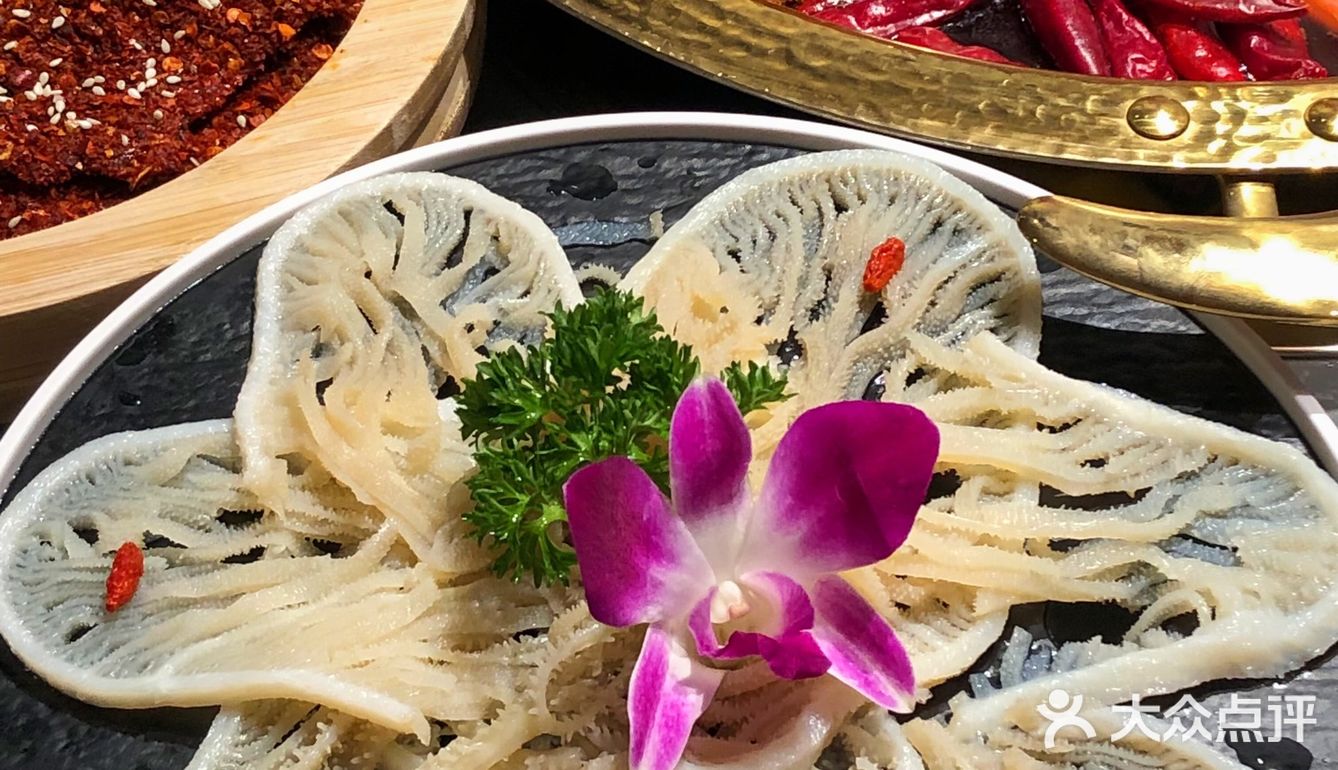 新开‼️他们家👉是真的是真的菜品新鲜锅底好吃😋