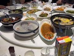 -沪华海鲜大酒楼(南汇店)