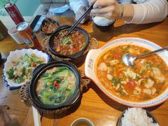 -苗小坛酸汤鱼(酒仙桥店)