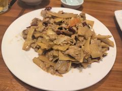 -老街坊餐吧