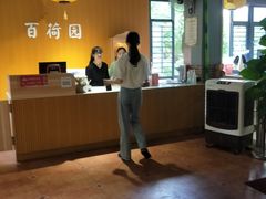 -百荷园蔬食自助餐厅(德辉广场店)