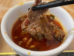 -沈记酸菜牛肉火锅店(九号路店)