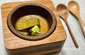 Black Tofu with Morel Mushroom