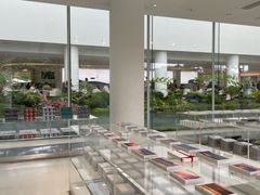 -罗红摄影艺术馆