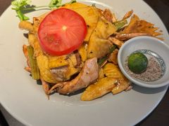 -大头虾越式风味餐厅(光明广场店)