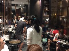 等位区-海底捞火锅(高科广场店)
