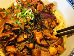 -沪西老弄堂面馆(定西路店)