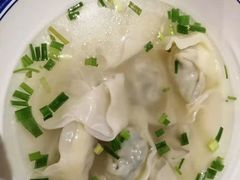 银鱼大馄饨-乔家栅(襄阳南路店)