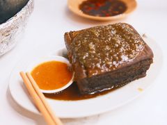 卤豆腐-长城砂煲田鸡粥