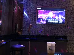 -乐界KTV(虹桥中心店)