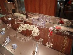 -Acne Studios(芮欧百货店)