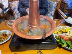 铜锅腊排骨火锅-民食香·腊排骨野生菌美食(木府店)