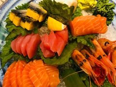 -樱町三味日本料理(城乡世纪广场店)