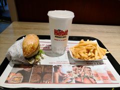 -The Habit Burger Grill 哈比特汉堡(爱琴海店)