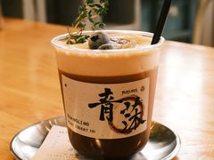 不知春-青莯_Percher Coffee Shop(皮市街店)