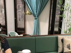靠窗位-羲和雅苑•北京烤鸭(乐园道万象城店)