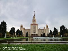 -莫斯科大学