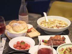 -港丽餐厅(高德置地店)