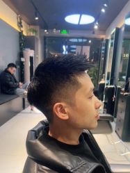 -不迫先生专业男士剪发