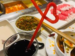 -海底捞火锅鲜切牛肉主题店(长寿路店)