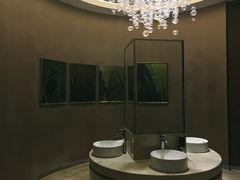 -天津京基皇冠假日酒店