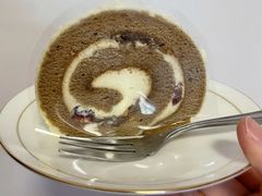 蔓越莓白巧瑞士卷-星巴克(南京同曦万尚城店)