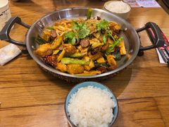 -川锅哎哟·麻辣香锅(国大城市广场店)