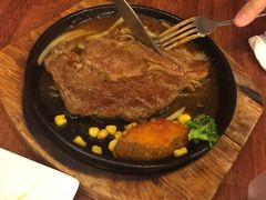 -玛格萝妮比萨屋(四平店)