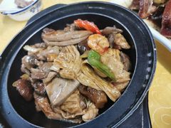 海鲜街什锦煲-海鲜街菜馆(海珠南路店)