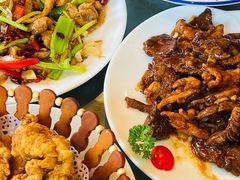 -金牌餐厅·天津菜·八珍豆腐·老爆三(瓷房子店)