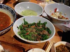 -琥珀老六龙虾(四里河店)