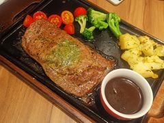 -必胜客(鞍山万象汇店PH店)