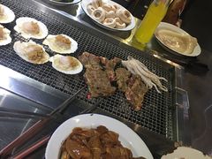 -马路牙子地桌烤肉(工体店)