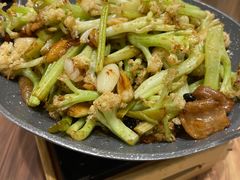 -九转小磨·非遗东北菜(万达广场店)
