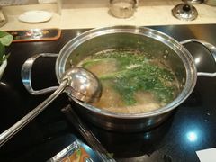 -呷哺呷哺(新世界百货望京店)