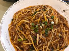 鱼香肉丝-小实惠嘉(威海路店)
