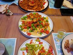 -临界音乐酒馆·小龙虾·江湖菜(华熙LIVE·鱼洞店)