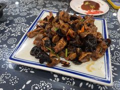 -八两八金·莱芜特色炒鸡(市南漳浦路店)