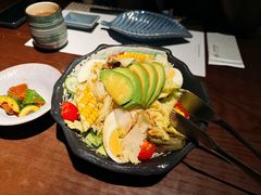 牛油果野菜沙拉-本源食集 日式烧肉·炉端烧(卓悦中心店)