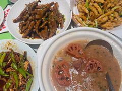 -鑫小城故事·藕汤·家常菜(台北一路总店)