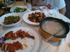 -鑫皇朝酒店(建设一路店)