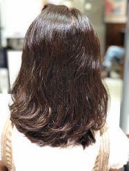 -FRIDAY星期五专业美发沙龙