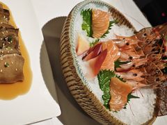 -悦泰环球美食自助(金茂旗舰店)