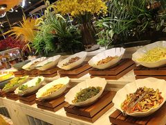 -金滏山烤肉·海鲜·火锅自助餐厅(襄阳万达店)