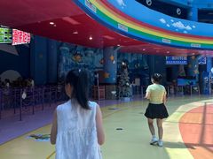 -蓝精灵乐园·世茂精灵之城主题乐园