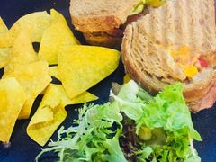 -HELLO 27 意面·沙拉·帕尼尼