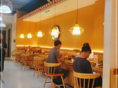 用餐区-闻老头·菊花炭烤肉(D11店)