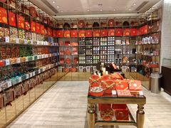 -VENCHI 闻绮(北京国贸商城店)