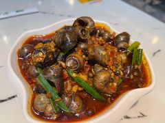 -凤凰路何眼镜香辣蟹(花果园店)
